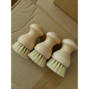Perie de Curatat Vase si Alimente, Flippy, din Lemn de Bambus, 8 x 5 cm, Perie din Sisal, Maro - Img 5