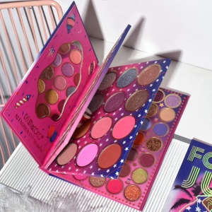 Trusa de Machiaj, KEVIN & COCO, Cool Girl Book, 82 culori, 16 x 21.5 x 2.5 cm - Img 3