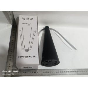 Ventilator Exterior, Flippy, Repelent pentru Muste/Tantari, Cablu USB, Slot Baterii, 9 x 9 x 20 cm, Negru - Img 10