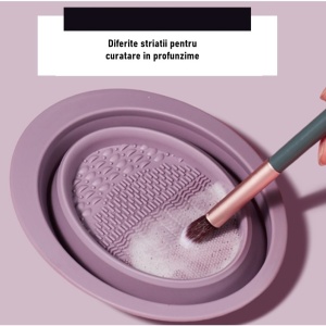 Accesoriu din silicon pentru curatarea accesoriilor makeup, pensule, buretei, 14.5 x 11,5 cm, 2 moduri de utilizare, pliabil, mov - Img 2