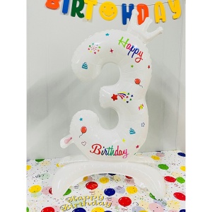 Balon din Folie Metalizata, Flippy, Figurina Cifra, Model 3 cu Happy Birthday Scris, Tema Aniversare 81 cm, Ambalaj Individual, Pai Inclus, Umflare cu Aer sau Heliu, Alb