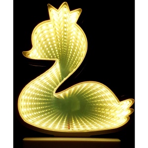 Decoratiune Luminoasa cu Baterii/USB Model Ratusca Alb Cald 17 cm - Img 1