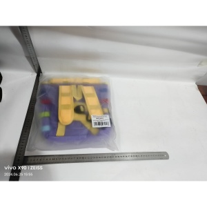 Ghiozdan Montessori, Flippy, pentru Copii 2-6 ani, Fidget Pop, cu Catarame si Fermoare, Jucarii Senzoriale, Activitate de Invatare prin Joc, Mov, 0.25 kg, 28x10x23 cm - Img 6