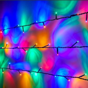 Instalatie de Craciun liniara Yoto, 10 m, din care 1 m cablu priza 220V, 100 LED, 8 jocuri de lumini, controler, fir negru, multicolor - Img 5
