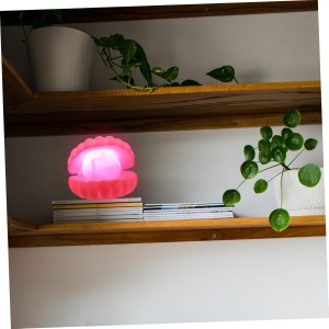 Lampa de Veghe, Flippy, Model Scoica cu Perla, Lumina Calda, 10 x 8.5 cm, Led, Baterii Incluse 3 x LR44, Roz - Img 3
