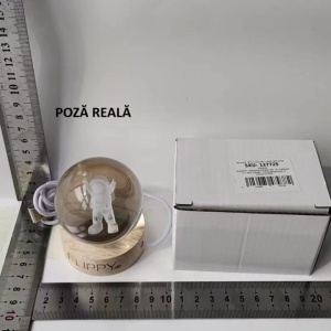 Lampa LED Decorativa, Flippy, cu Bila de Cristal cu Diametru 6cm, Model Astronaut 3D, Alimentare USB, Suport din Lemn, Lumina Alb Cald - Img 5