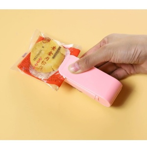 Mini Aparat de Sigilat Pungi cu Baterii, Flippy, Etansare prin Caldura, Spate Magnetic, Portabil, 9.7x3 cm, Roz - Img 4