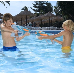 Pistol cu Apa pentru Copii, Rezervor, Pentru Piscina/Plaja, Flippy, 6ani+, Albastru, 4 duze, 900ML - Img 3