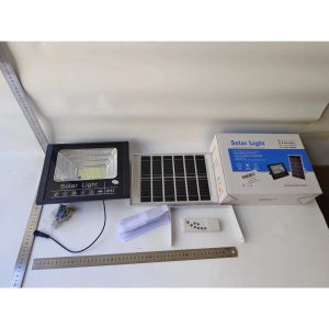 Proiector LED/Lampa solara de exterior Flippy, 20 cm x 25 cm, Rezistent la Apa IP67, cu Panou Solar, 220 LED SMD, 100W, Senzor de lumina, Timer, cu Telecomanda, 2 moduri de iluminat, kit montaj inclus, Lumina Rece - Img 12