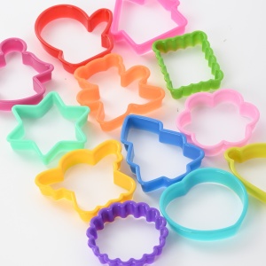 Set 12 forme pentru prajituri Flippy, material polipropilena, diverse forme, pentru orice ocazie, adancime 1.6 cm, 23.3 x 33.5 x 1.8 cm, multicolor - Img 9