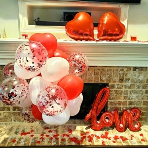 Set 13 Baloane din Folie Metalizata si din Latex, Flippy, Figurine Litere si Inima, Model Love, Tema Ziua Indragostitilor, Baloane Party cu Confetti, 102x65cm, 45 cm, 30 cm, Pai Inclus, Umflare cu Aer sau Heliu, Rosu - Img 3