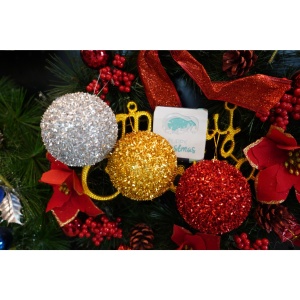 Set de 6 ornamente de brad, Flippy, de tip Glob, Multicolor, cu ø de 8 cm, din polistiren, cu finisaj sclipitor , cutie 16 cm inaltime x 24 cm lungime x 8 cm adancime - Img 4