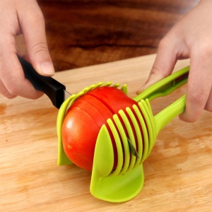 Ustenisla de bucatarie tip cleste pentru feliat fructe si legume Flippy, material ABS, 8 x 18.5 cm, verde - Img 5