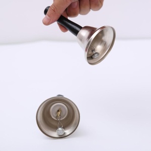 Clopotel de mana, argintiu, metalic, maner de lemn, lungime 12 cm, diametru 6.5 cm, Flippy - Img 2