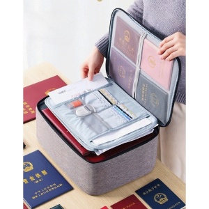 Geanta Flippy pentru Depozitare Acte si Documente, Facturi, Carduri, cu Cod de Securitate, 2 Compartimente, Impermeabila, 37 x 10.5 x 27 cm, Gri - Img 17