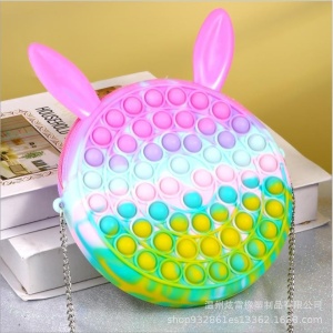 Jucarie antistres din silicon Flippy, Geanta Pop It, 16 cm, Iepuras, Macarons - Img 5