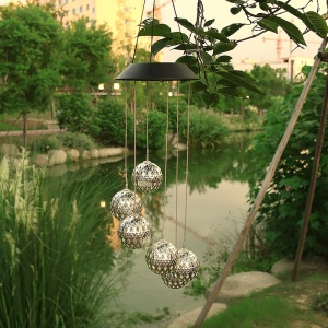 Lampa solara de tip decoratiune pentru gradina, Flippy, model clopotel de vant, alb cald - Img 4