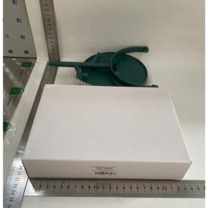 Oglina Cosmetica cu Picior, Flippy, HD, Rotire 360 Grade, 15 cm Diametru, Suport Bijuterii Baza Rotunda + 2 Brate, Model cu Urechi, 31 x 14.5 x 15 cm, din Plastic, Albastru/Galben - Img 2