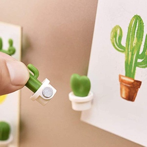 Set 6 Magneti de Frigider, Flippy, Model Cactusi in Ghiveci, din ABS si Magnet, Verde/Alb - Img 10