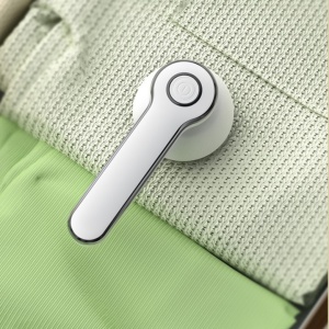 Aparat Pentru Curatat Scame, Par Si Praf, Flippy, Pentru Diferite Tipuri De Material, Cu Lame Din Otel Inoxidabil, Incarcare Prin USB Type-C, Cu Perie De Curatare si Cablu USB Incluse, Alb, 20 x 8.8 x 8.5 cm - Img 15
