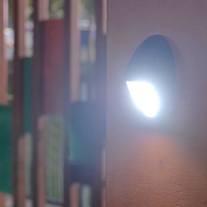 Aplica solara LED pentru perete Flippy, in forma ovala, 10 LED-uri, lumina puternica, IP65, 12 x 7.5 cm, 1.2 V, 300 mAh, autonomie 8-10 ore, alb rece - Img 5