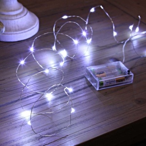 Instalatie de Craciun cu Baterii Tip Liniar, 2 jocuri de lumini, Fir Cupru 5 m 50 LED -uri, Alb Rece - Img 6