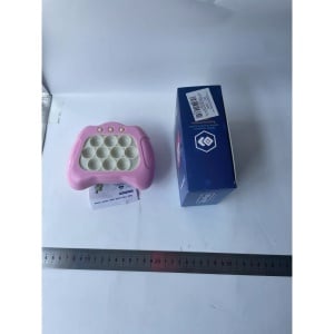 Joc Pop It, Flippy, consola, joc interactiv, antistres, cu baterii, Abs si silicon, Roz, 12 x 10 x 5.8 cm - Img 8