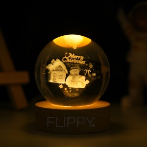 Lampa LED Decorativa, Flippy, cu Bila de Cristal cu Diametru 6cm, Model Merry Christmas 3D, Alimentare USB, Suport din Lemn, Lumina Alb Cald - Img 4
