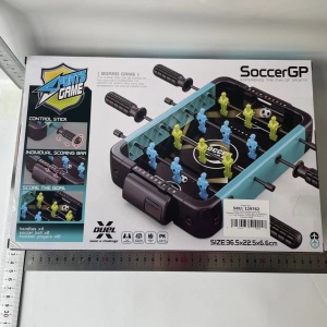 Masa de Fotbal cu Teren si 12 Jucatori Flippy, 4 Manere, 2 Mingi, cu Tablou Scor, din ABS, 36.5x22.5x6.6 cm, Design Multicolor, pentru Copii/ Adulti - Img 2