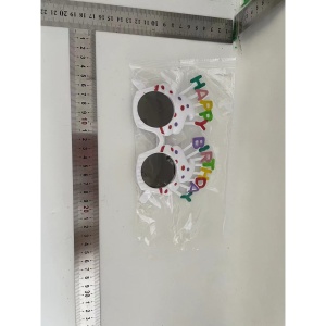 Ochelari Happy Birthday, Flippy, Tematica Aniversare, Protectie Soare, din Plastic, Model Prajiturele, 18.5x11.5 cm, Alb - Img 2