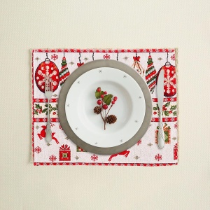Servet pentru Masa, Flippy, Model Globulete si Cadouri, Tematica Craciun, 43 x 34 cm, Rosu - Img 2