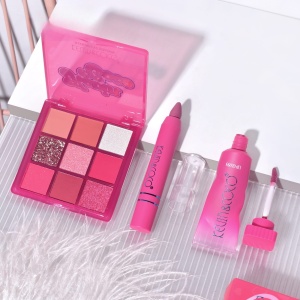 Set 3 Produse de Machiaj, KEVIN &amp; COCO, Pink Hearted, 9 culori, 15.5 x 13 x 3.4 cm - Img 2