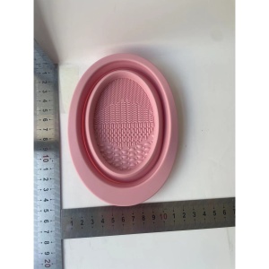 Accesoriu din silicon pentru curatarea accesoriilor makeup, pensule, buretei, 14.5 x 11,5 cm, 2 moduri de utilizare, pliabil, roz - Img 12