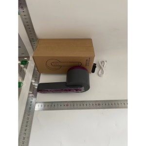 Aparat Pentru Curatat Scame, Par Si Praf, Flippy, Trimmer pentru Diferite Tipuri De Material, Cu Lame Din Otel Inoxidabil, Maner Ergonomic, Incarcare Prin USB, Negru Mov - Img 4
