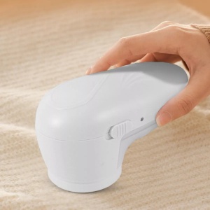 Aparat Scame si Par Haine, Flippy, Electric, USB inclus, Periuta Curatare, pentru Diferite Tesaturi, 13 x 6.8 x 5.8 cm, Alb - Img 3