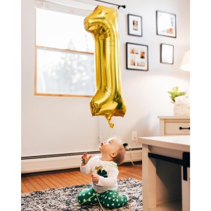 Balon din Folie Metalizata Flippy, Figurina Cifra, Tema Aniversare 80 cm, Ambalaj Individual, Pai inclus, Umflare cu Aer sau Heliu, Auriu, Cifra 1 - Img 9
