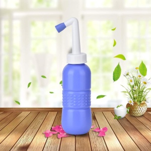 Bideu Portabil pentru Igiena Intima, Flippy, pentru Postpartum/ Postoperator, 450 mL, cu Capac si Husa Galbena, 29.5x7 cm, Culoare Recipient Mov - Img 10