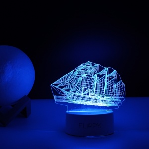 Lampa LED decorativa, Flippy, 3D, Vapor, cu telecomanda, doua moduri de alimentare USB si baterii, 20 cm inaltime, din material acril si lumina multicolora, alb - Img 3