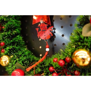 Ornament brad, Flippy, Stea, Om de zapada, Rosu, Lucios, 10*28CM, Acril, Interior/ Exterior - Img 4