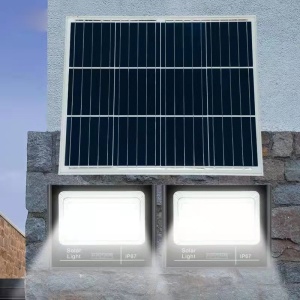 Set 2 proiectoare LED SMD 30W cu incarcare solara Flippy, panou solar, cu telecomanda, suport prindere, material ABS, 1.2AH, 200LED-uri, 13x13.5 cm, negru - Img 4