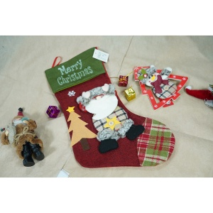 Ciorap Cadouri,Flippy, cu model Mos Craciun, rosu, marimea 20x40 cm, textil, interior - Img 2