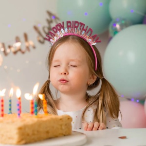 Coronita Decorativa pentru Petreceri, Flippy, Tema Aniversare, Model Happy Birthday, Marime Universala, Roz - Img 3
