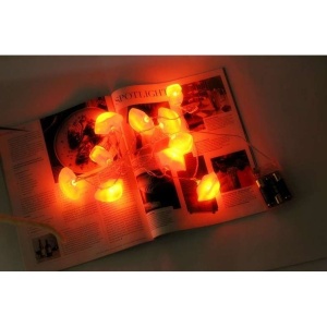 Instalatie de Craciun, Flippy®, Tip Sir cu Baterii, 1.5 m, 10 LED-uri, Model Buze, Rosu - Img 5