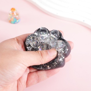 Jucarie Antistres Squishy, Flippy, cu Revenire Lenta, Model Labuta de Pisica cu Sclipici, 6.5x6 cm, 60g, Ambalaj Transparent, Alb-Negru - Img 6