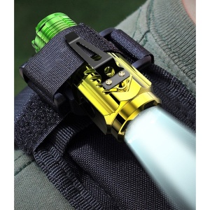 Lanterna cu 3 Nuclee Led, Flippy, Incarcare USB, Autonomie 4-20h, Raza Maxima 100-200 m, 5W, 4 x 4 x 9 cm, Suport de Agatat, Fund Magnetic, Galben/Verde - Img 3