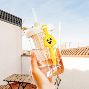 Pahar din silicon, cu capac si pai, pentru copii, Flippy, anti-cadere, compartiment pentru fructe/ceai/gheata, rezistent la temperaturi inalte, 500ml, Alb, 14.5x8.8x20 cm - Img 2