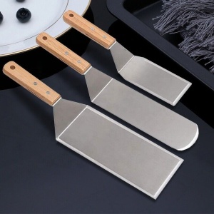 Set 3 spatule pentru gratar Flippy, din metal, margini subtiri, suprafata antiaderenta, rezistente la temperaturi ridicate, maner ergonomic din lemn, 3 forme, agatatoare, gri - Img 5