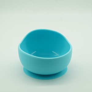 Set 8 piese diversificare bebelusi si copii din silicon Flippy, baveta, farfurie compartimentata cu ventuza, bol cu ventuza, tacamuri din lemn si silicon, cana pentru gustari, fara alergeni, albastru - Img 4