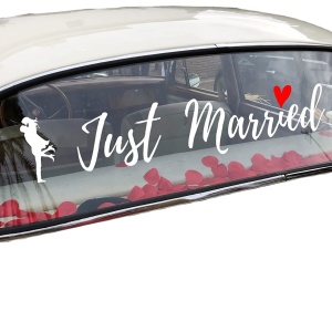 Sticker Autocolant, Flippy, Tematica Nunta, Model Indragostiti, cu Scris Just Married, 50x11.5 cm, Alb - Img 1