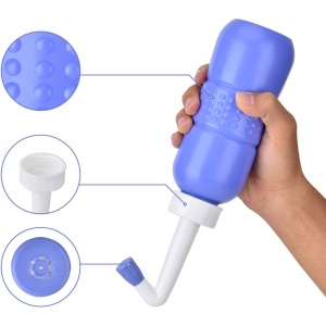 Bideu Portabil pentru Igiena Intima, Flippy, pentru Postpartum/ Postoperator, 450 mL, cu Capac si Husa Galbena, 29.5x7 cm, Culoare Recipient Mov - Img 11